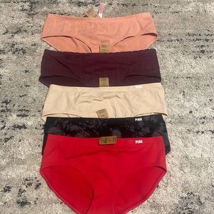 VS PINK hipster panties medium!